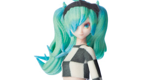 ルイ・ヴィトンを着た初音ミク、限定非売品フィギュアをプレゼント！ | Numero TOKYO