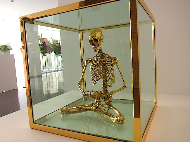 noritakatatehana tatehana art gold skull skeleton