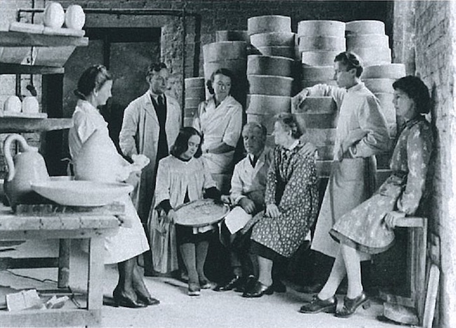 アラビア製陶所美術部門（1945年） photo: Arabia