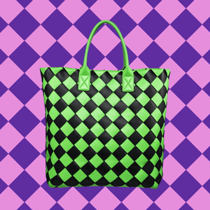 BottegaVeneta_0109_300-3.gif