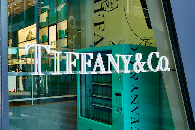 日本初のカフェも併設！「Tiffany」注目のコンセプトストア | Numero TOKYO