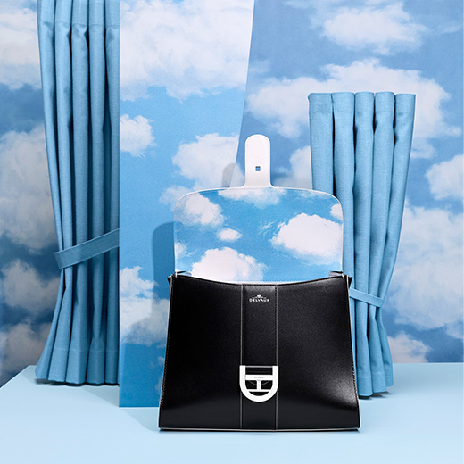 最新作人気デルヴォー DELVAUX マグリット　Magritte マグリット　ハンドバッグ バッグチャーム　ブラック　黒　箱付き　コラボ その他