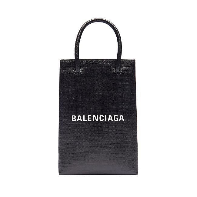 Balenciaga」ショッピングラインからコンパクトな新作“フォン ホルダー 
