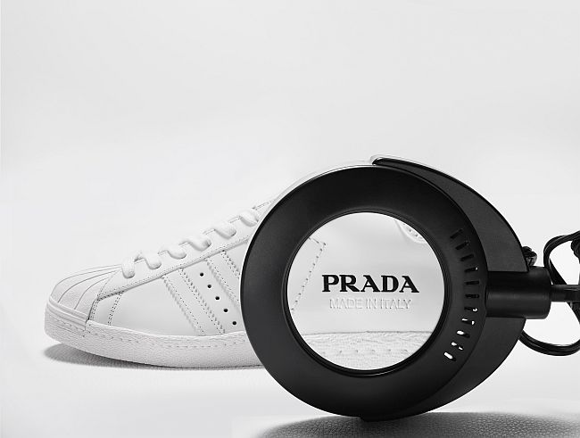 Prada × Adidas” 世界700セット限定のスペシャルアイテム | Numero TOKYO