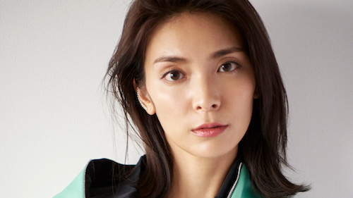 秋元才加インタビュー「自分が成長すると、立ち位置も環境も変化する」 Numero TOKYO