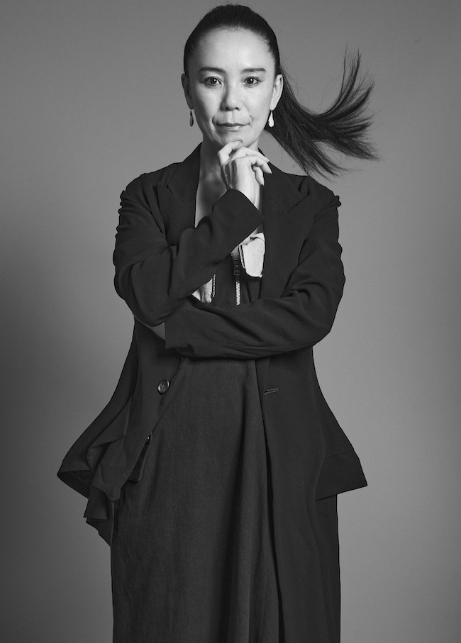 Photo：Leslie Kee　Styling：Dan　Hair：Koki Noguchi　Make-up：Mariko Suzuki