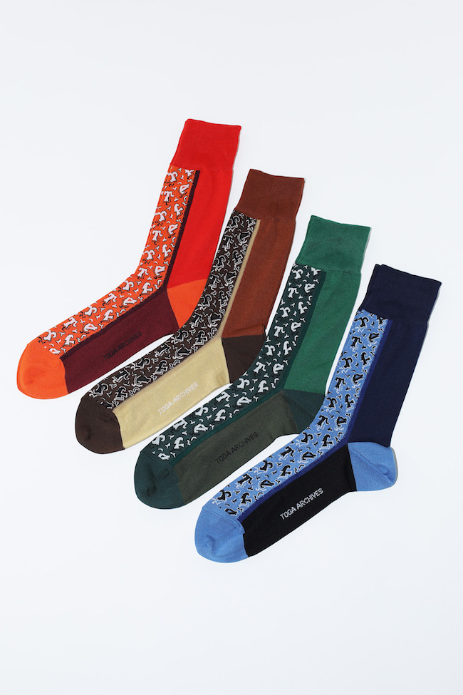 Small Jacquard Socks TABIO ¥1,800 サイズ 22.5-24.5、25-27 ＊Tabio限定店舗、Tabio Online storeでは12月23日（水）発売