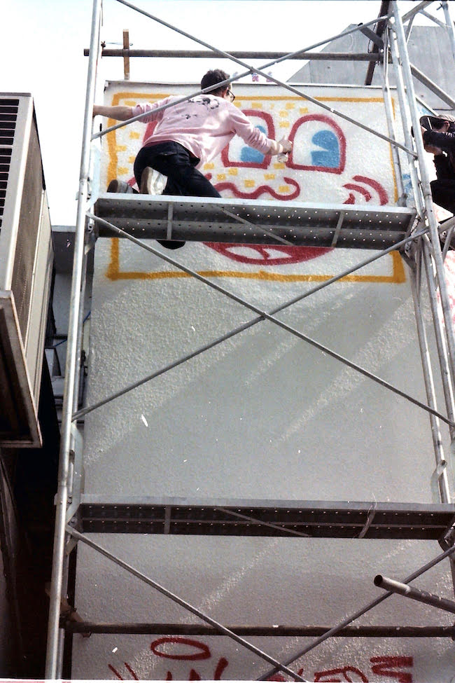 キース・ヘリング　壁画（ 部分）　1983年