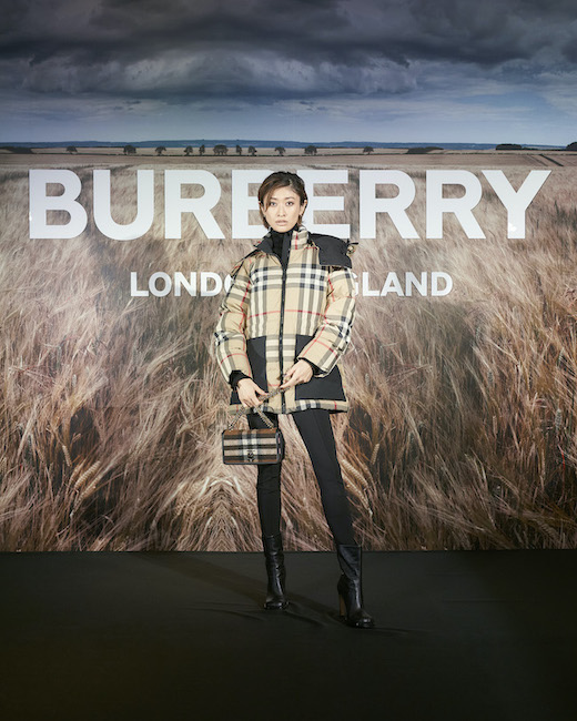 新田真剣佑、山田優らも来場！ 「BURBERRY」がアウターウェアの