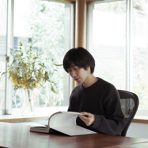 奥山由之インタビュー「個から個への強い気持ちは人間の“普遍”にタッチ