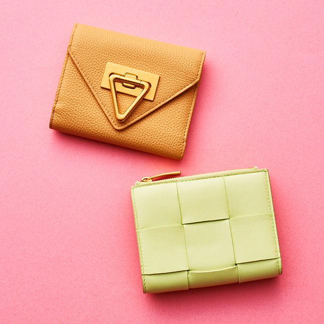 小さいけれど収納力たっぷり！ 人気ブランドの最新ミニ財布 | Numero TOKYO