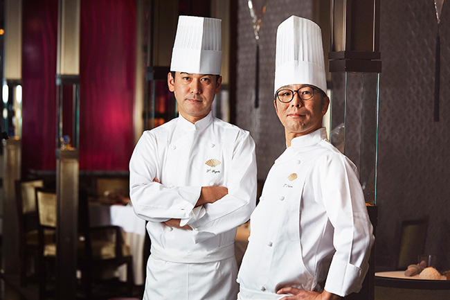 広東料理「センス」料理長（左）鈴木 豪 （右）中間 利幸