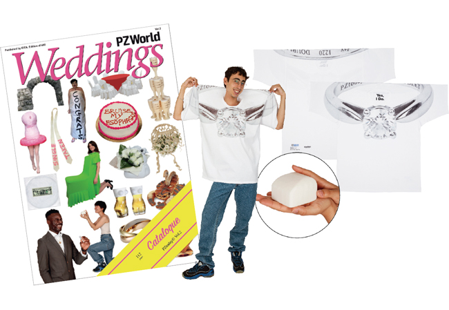 2人の初めてのコラボがこちら。「結婚しようよ！」と言わんばかりにリングボックスを水につけるとTシャツに変身。そしてそこには「YES, I DO」とポジティブなワードがプリントされている。ウェディングをテーマにしたPZのプロジェクト「PZ  World Wedding」より。