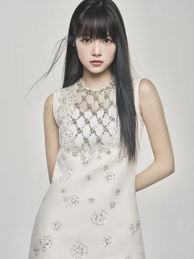 Numero TOKYO 3月号】LE SSERAFIM：HONG EUNCHAE（ホン・ウンチェ）に