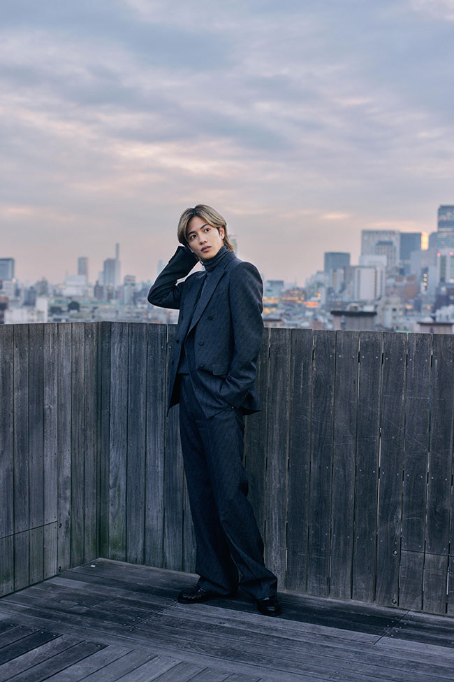 志尊淳インタビュー「求められた役に全力で取り組む。10年抱えていた 志尊淳インタビュー「求められた役に全力で取り組む。10年抱えていた