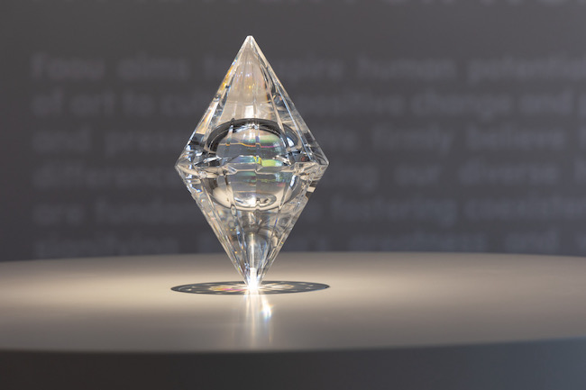 Mariko Mori, Peace Crystal Model, 2016-2024. Crystal glass. Photo by Massimo Pistore. Courtesy of the Artist. Faou Foundation and Palazzo Diedo Berggruen Arts & Culture.