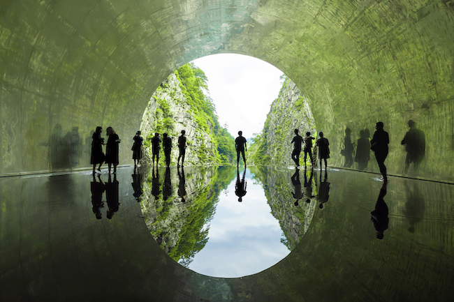 「Tunnel of Light」マ・ヤンソン/MADアーキテクツ（Photo Nakamura Osamu）