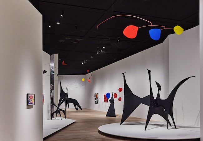 Installation view of Calder: Un effet du japonais, Azabudai Hills Gallery, 2024 Photo: Tadayuki Minamoto