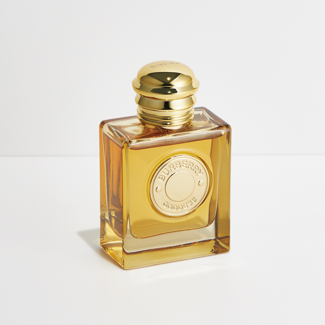 バーバリー ゴッデス オードパルファム インテンス 50ml ¥16,280／Burberry（ブルーベル・ジャパン）