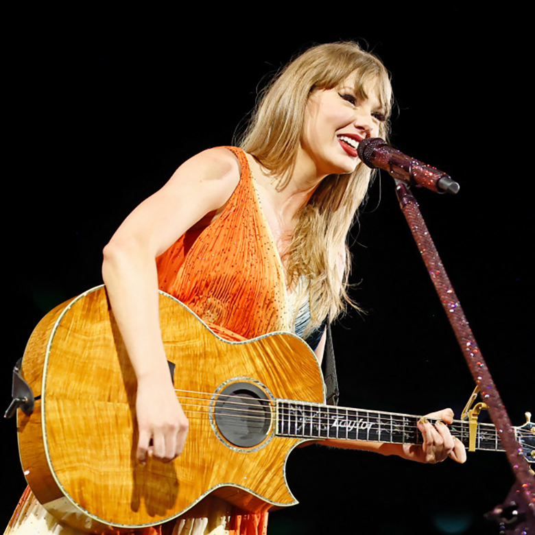 テイラースウィフトLondon公式Water bottle 連休SALE‼️ テイラースウィフトLondon公式Water bottle 連休SALE‼️ テイラー