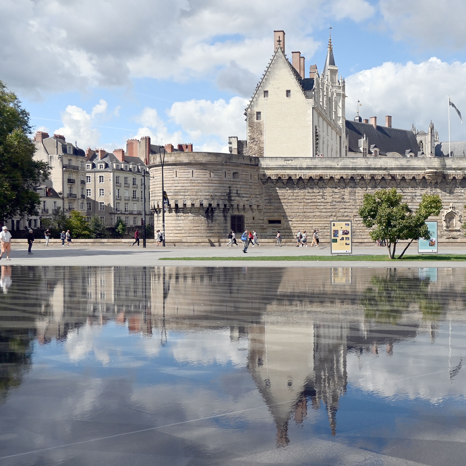 街全体が美術館!?　フランス西部の街・ナントで現代アートを巡る旅