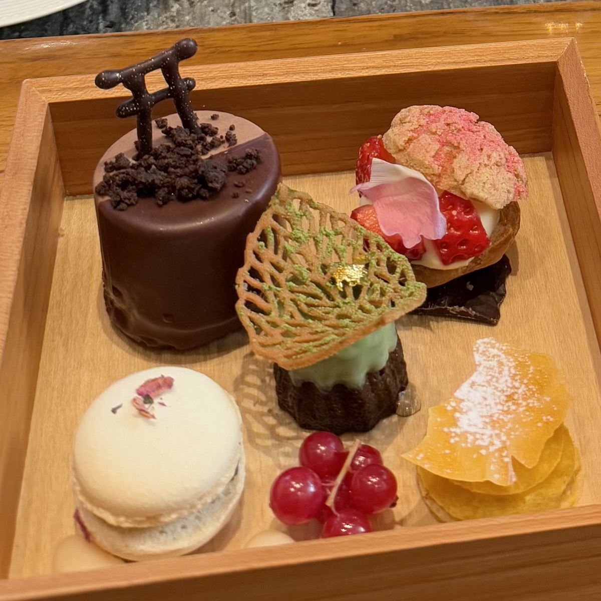 福が来る木箱のプチバトー