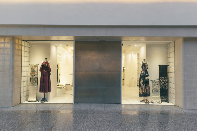 会場のイザ トウキョウ。