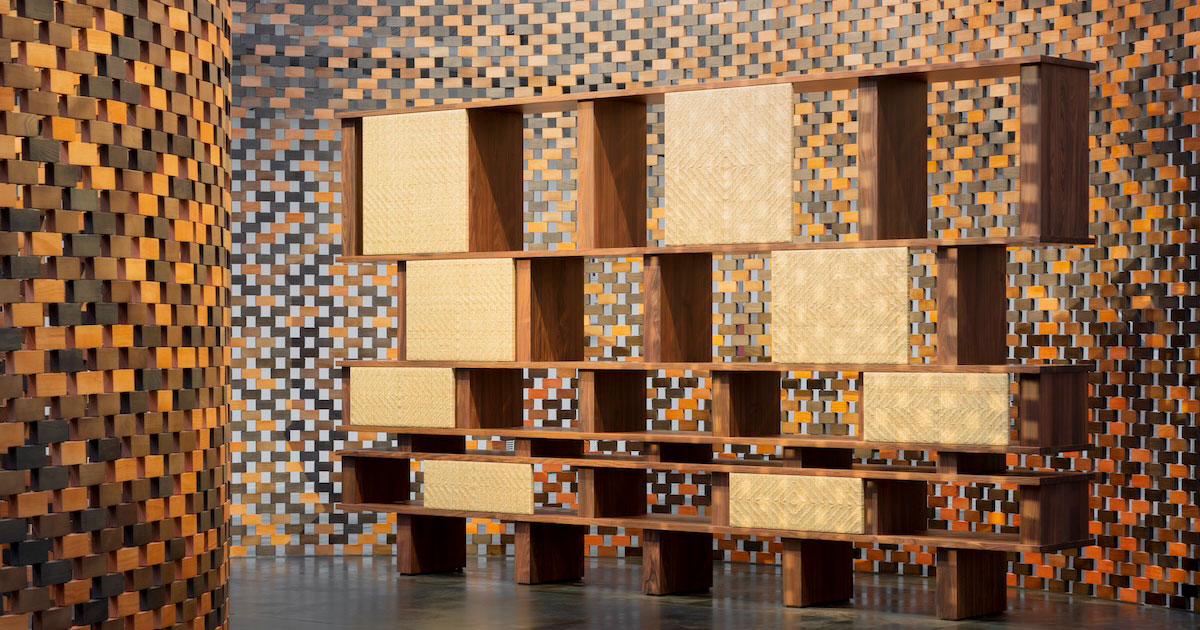 SAINT_LAURENT_CHARLOTTE_PERRIA