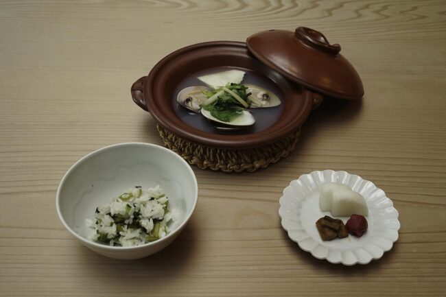 蛤鍋　すくい豆富　菜飯　香の物