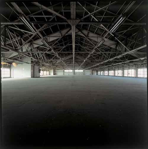 クリエイティブセンター大阪(名村造船所大阪工場跡地)