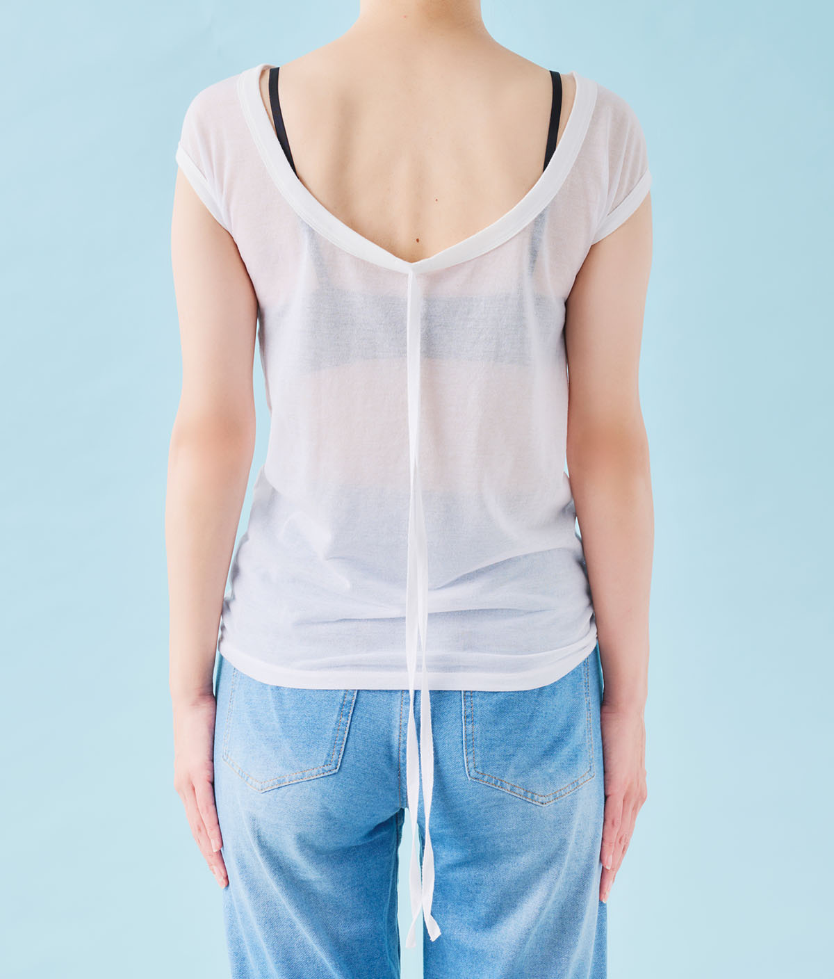 Tシャツ¥17,600/TanC Tokyo(タンク トウキョウ info.tanctokyo@gmail.com)