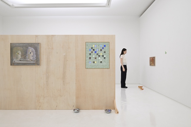 「絵画とiPS心筋細胞シート」2025, ShugoArts Copyright the artist, Courtesy of ShugoArts, Photo by Shigeo Muto