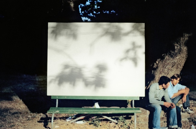 ルイジ・ギッリ《サッスオーロ、1975》〈F11、1/125、自然光〉より 1975年 ©Heirs of Luigi Ghirri