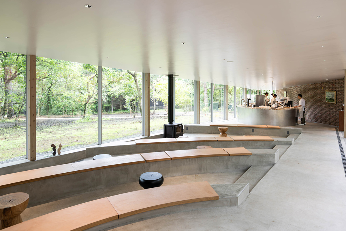 併設されるカフェスペースもイケている