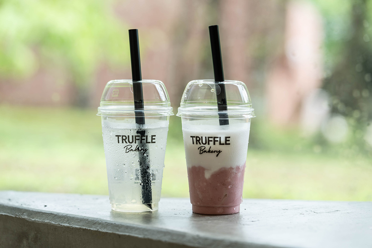 ここでしか飲めない天然水を使ったドリンクも