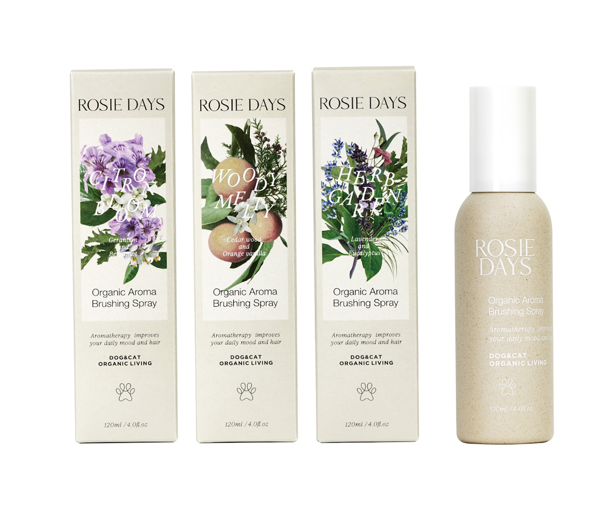 「オーガニックアロマブラッシングスプレー」120ml ¥4,015