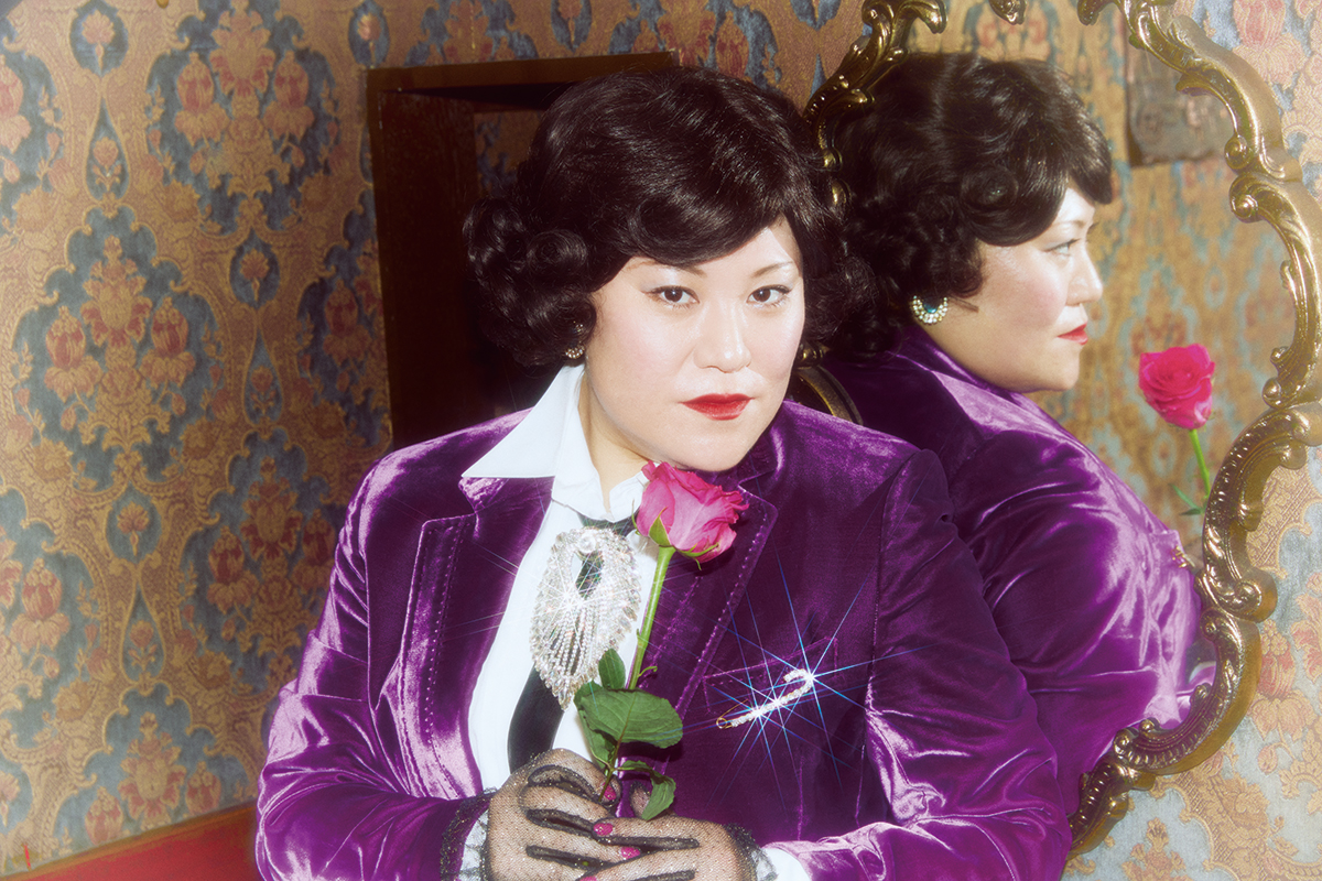 イヤリング ¥5,390／ヴィンテージ（リトル トリップ トゥ ヘブン 下北沢）　その他スタイリスト私物