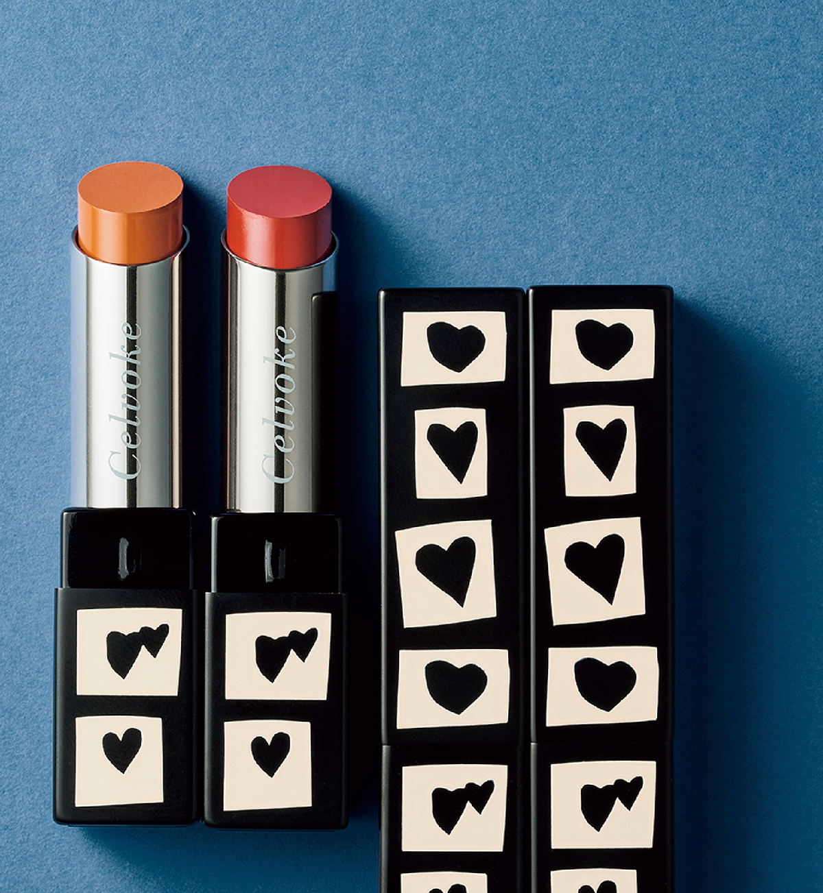 リベレイティッド マット リップス N 左から：02、01 レフィル 各￥2,970　限定ケース ￥990（ともにセルヴォーク）