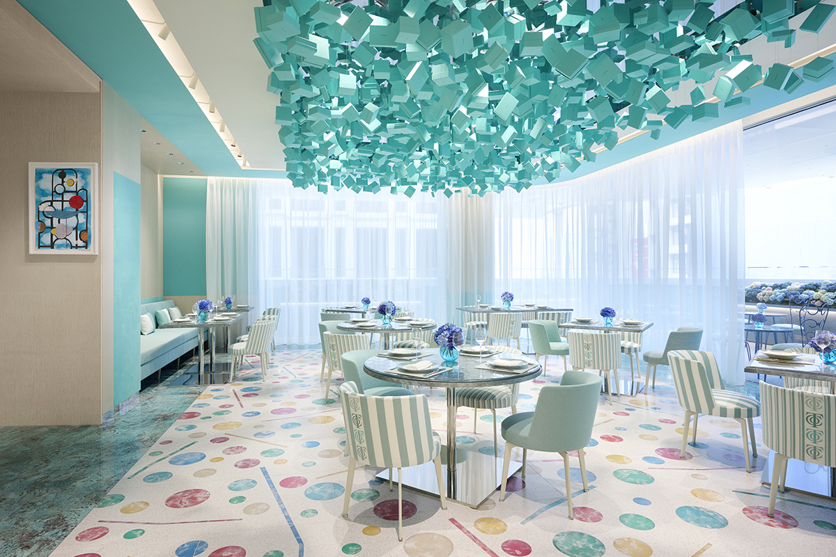 ティファニーで朝食を”が叶う！ 日本初の「ブルー ボックス カフェ」が