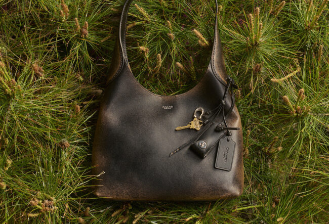 ブルックリン ショルダー バッグ 28・ラブド レザー ¥82,500