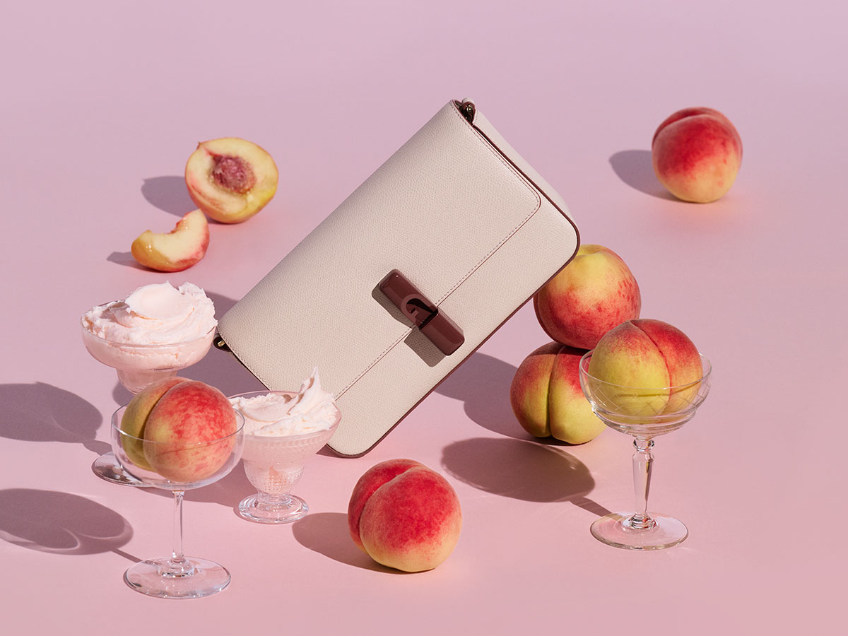 「フルライリデ」フレッシュピーチ（H13xW24xD6cm）¥49,500