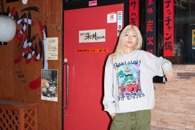 大阪ミナミのもうひとつのアイコン”かに道楽 道頓堀本店”のかに Photo by Keiichi Nitta