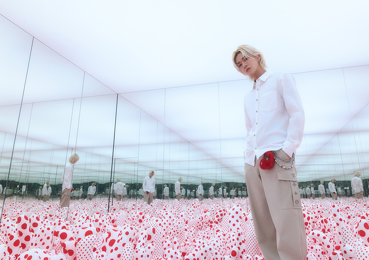 《無限の鏡の間 ― ファルスの原野（またはフロアーショー）》（1965年／2013年）