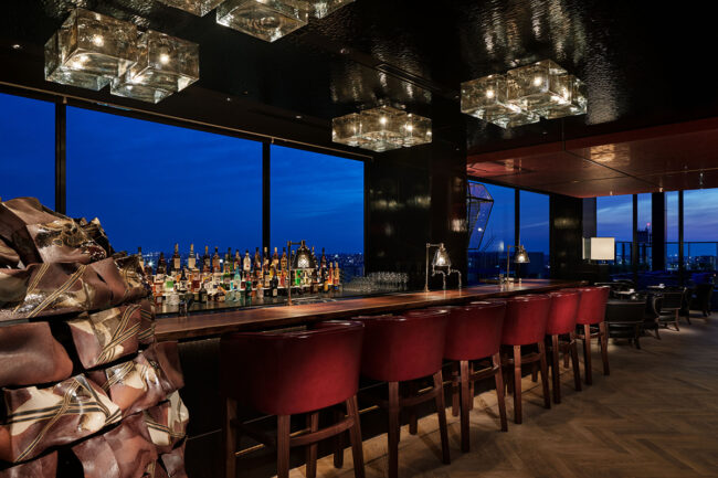 ルーフテラス バー
