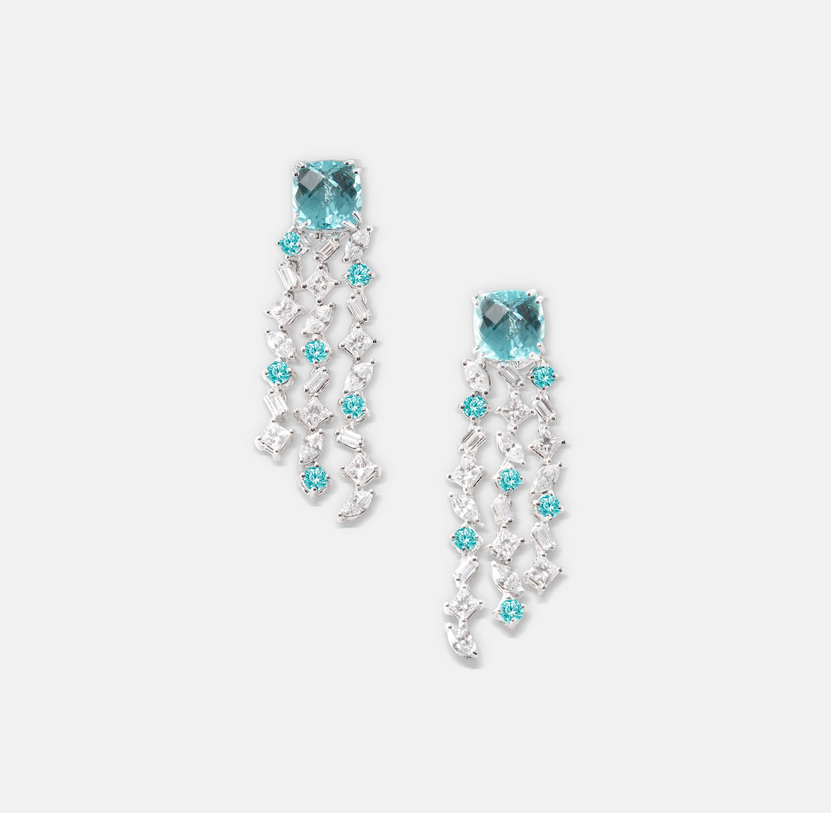 『Portus Delphini』ピアス（ホワイトゴールド×2つのクッションカットのパライバトルマリン2.70ct+2.28ct×パライバトルマリン×ダイヤモンド）¥37,180,000