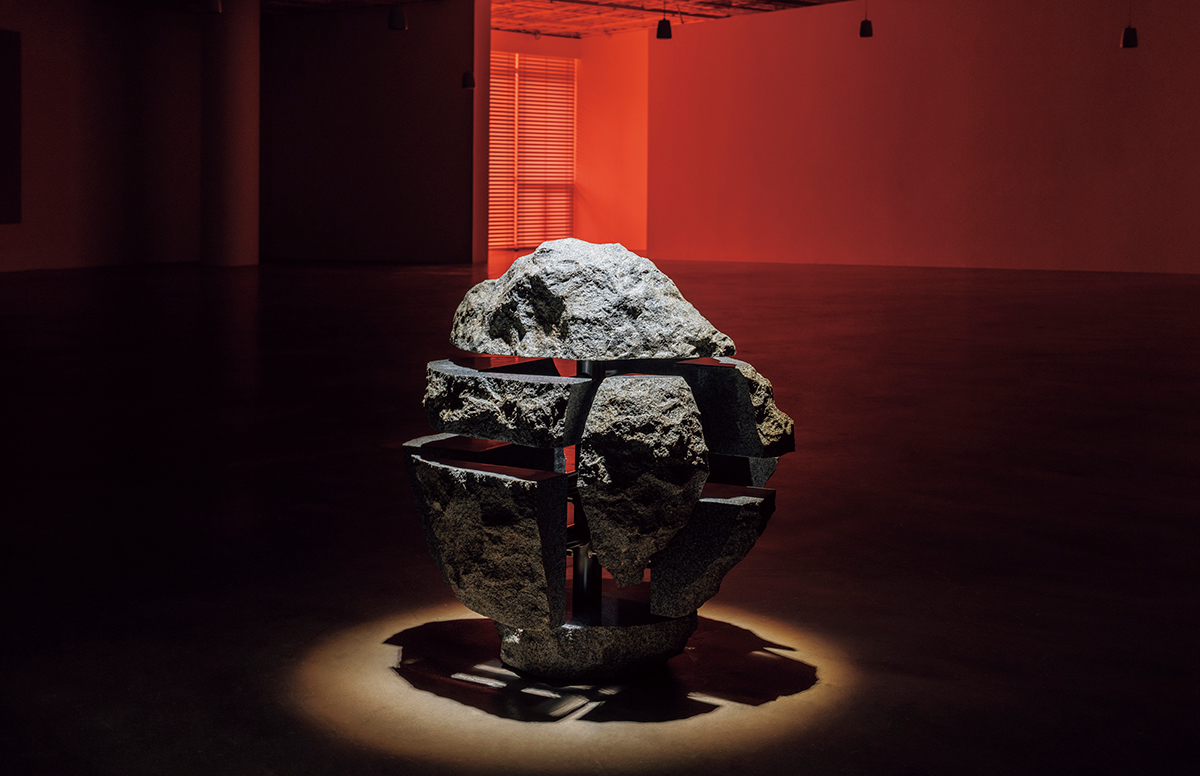 ムン・キョンウォン&チョン・ジュンホ『To Build a Fire_This is me』2024年