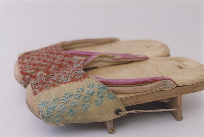 石内都 『ひろしま #145 donor: Sachiko, M.』 (2025年) 発色現像方式印画 作家蔵 ©Ishiuchi Miyako, courtesy of The Third Gallery Aya