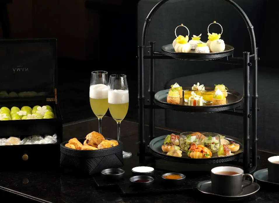 佇まいのある器】vol.2 ガラス作家 波多野裕子 | Numero TOKYO