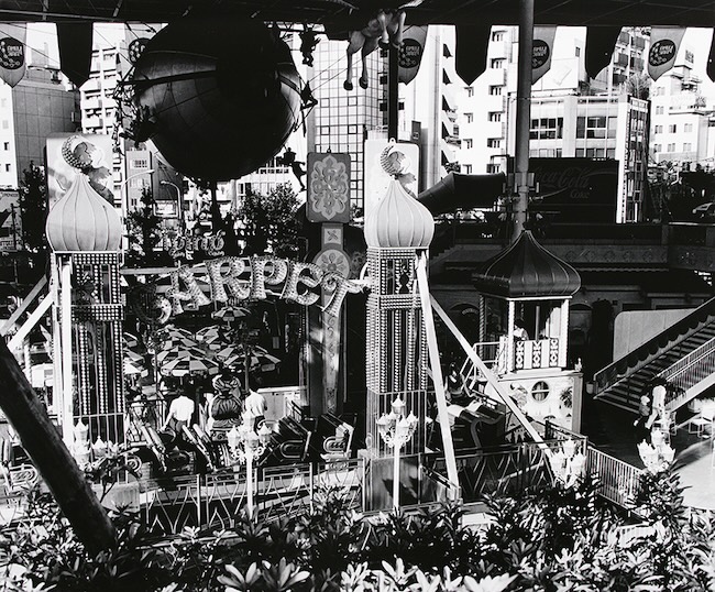 金村修 『Untitled』 「本日の日本」より (1993年) ゼラチン・シルバー・プリント 東京都写真美術館蔵