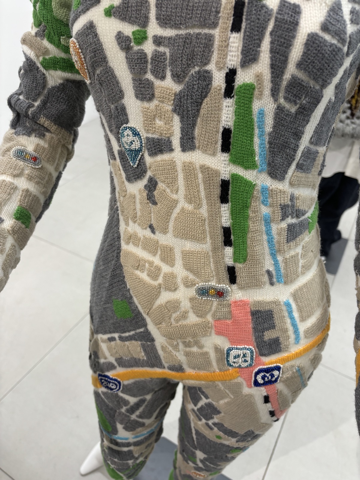 マップ上のアイコンも繊細にデザインされている